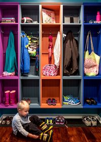 Детская цветная гардеробная комната Ульяновск